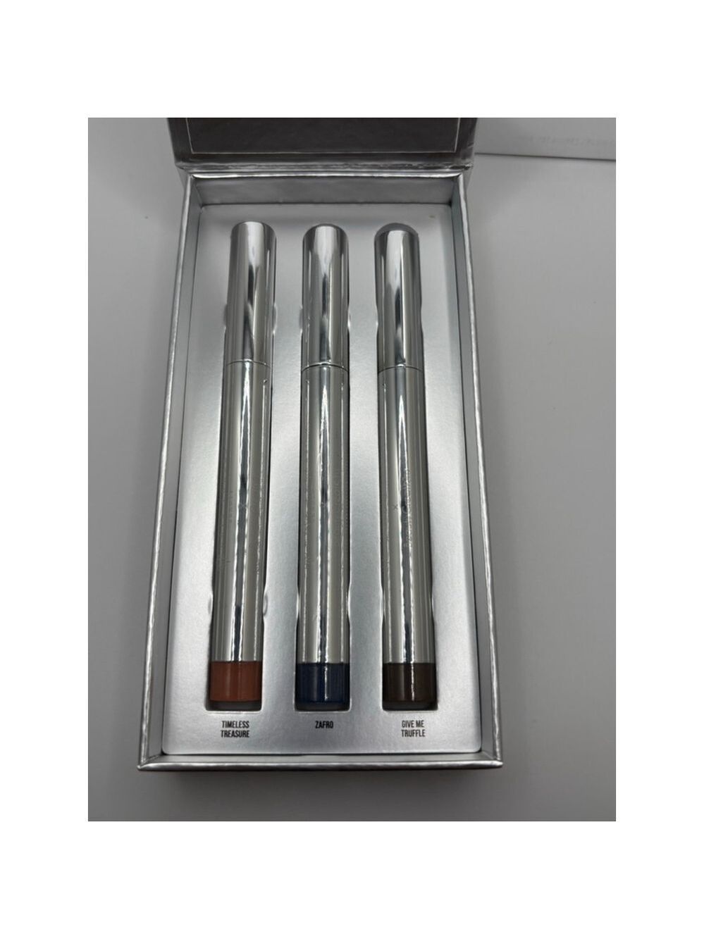 Luis Torres Beauty Creations True Treasures Cream Shadow Crayons Set - Picture 2 of 8